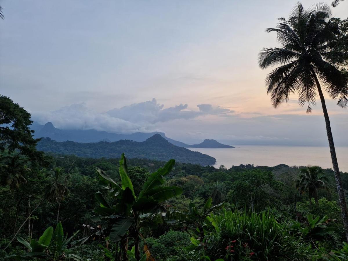 World'S View Wild Camping Salaszoi, Principe Island Santo António Exterior foto